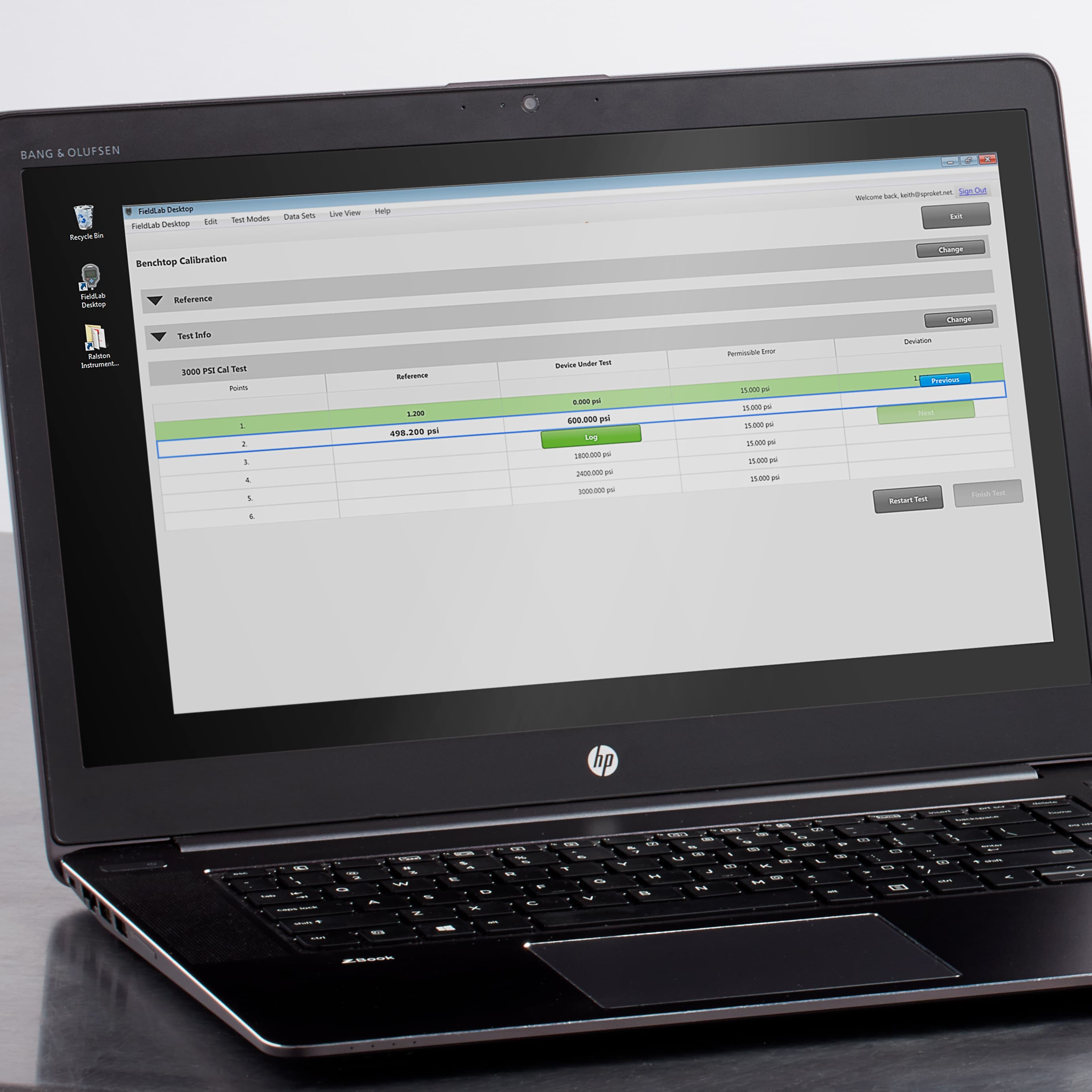 Software interface for the Ralston digital pressure calibration system